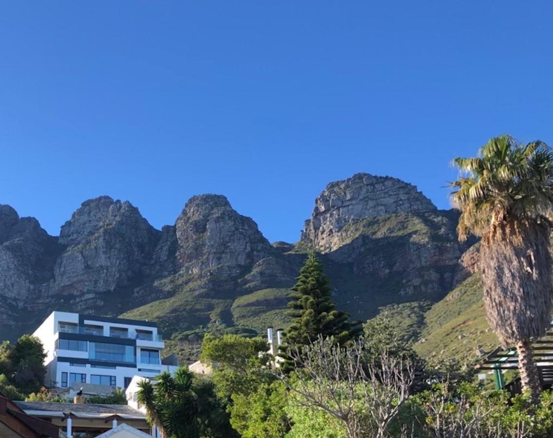Camps Bay Blue Self-Catering Studios Cape Town Exterior photo